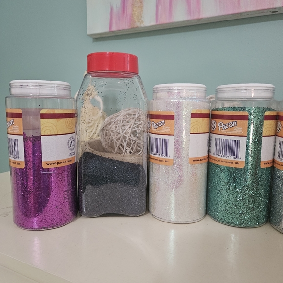 Glitter and Mod Podge art supplies - Picture 3 of 5